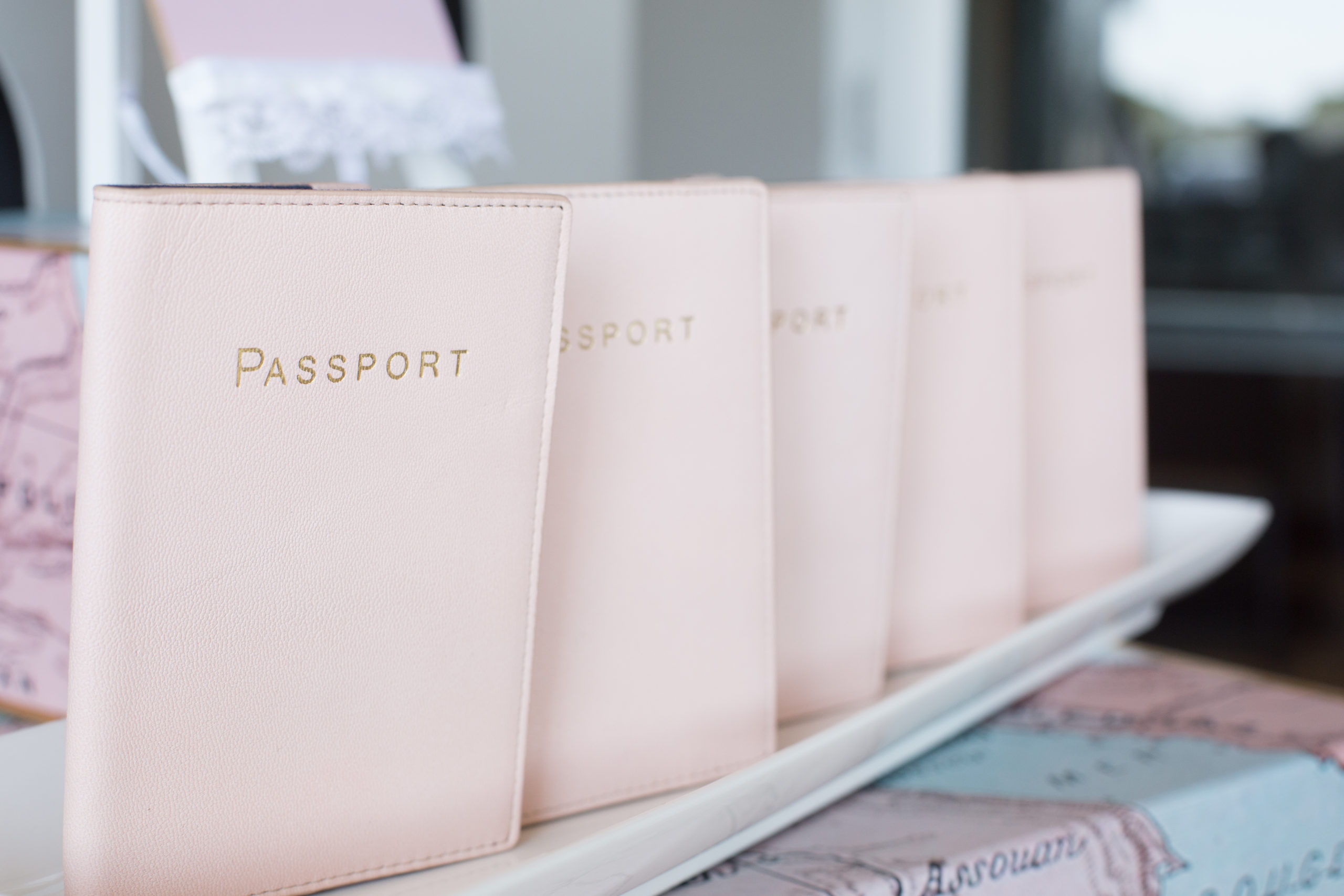 The best bridal shower favors for a travel themed party